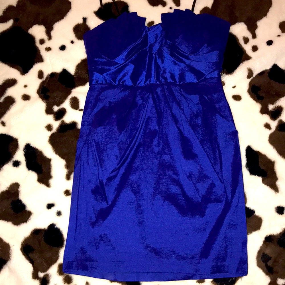 Strapless semi formal dress